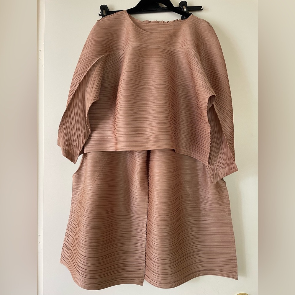 Issey Miyake Pleats Please Pant 2pc dress